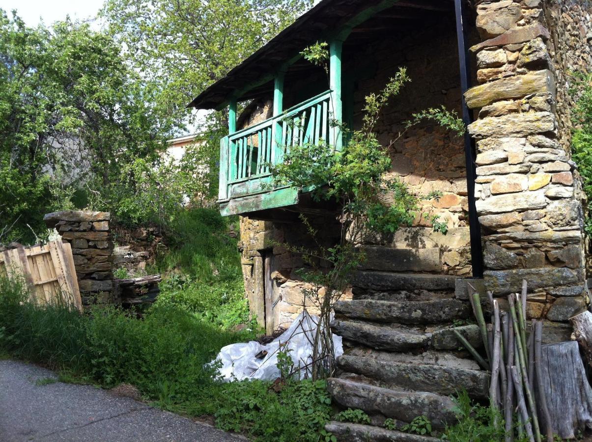 El Relax De Sanabria Villa Trefacio Eksteriør billede
